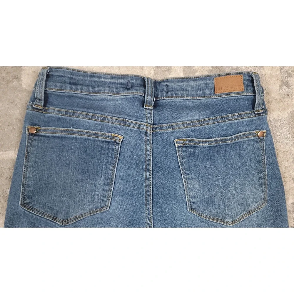 Judy Blue Relaxed Fit Stretch Logo Jeans Women's Blue Denim Sz 28x26 - Picture 9 of 9